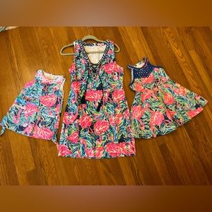 Women’s size 6, girls size 5, girls size 2. Matching set.